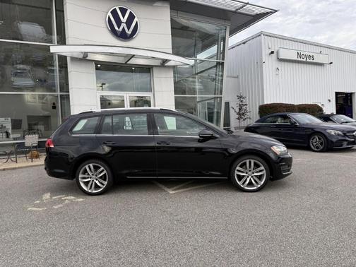 2016 Volkswagen Golf SportWagen TSI SEL 4-Door