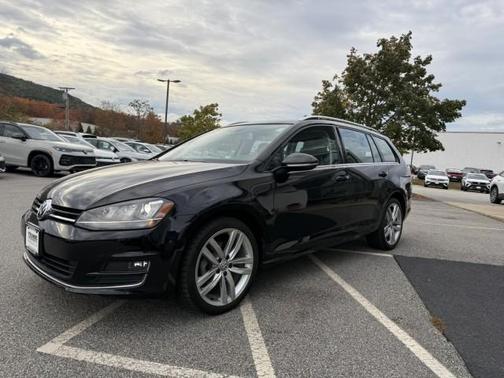 2016 Volkswagen Golf SportWagen TSI SEL 4-Door