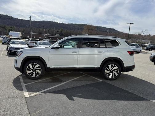 2025 Volkswagen Atlas 2.0T SEL