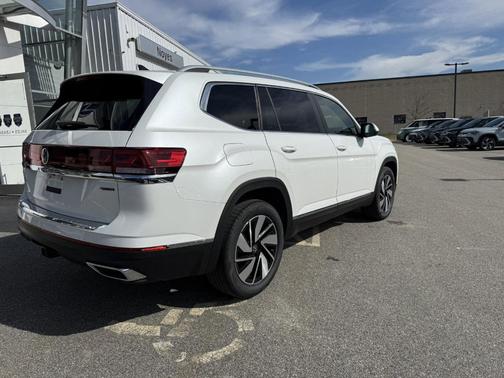 2025 Volkswagen Atlas 2.0T SEL