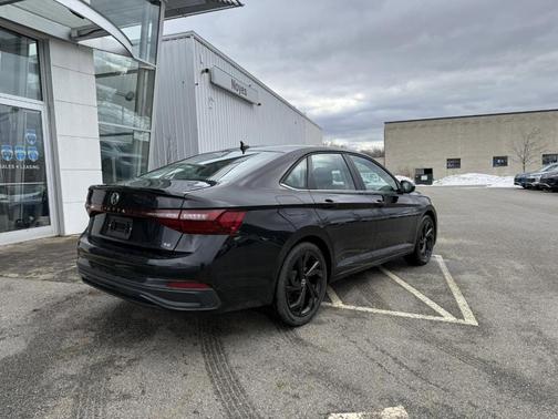 2026 Volkswagen Jetta 1.5T SE