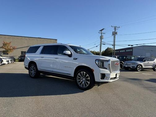 2022 GMC Yukon XL Denali