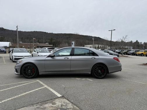 2016 Mercedes-Benz AMG S AMG S 63 4MATIC