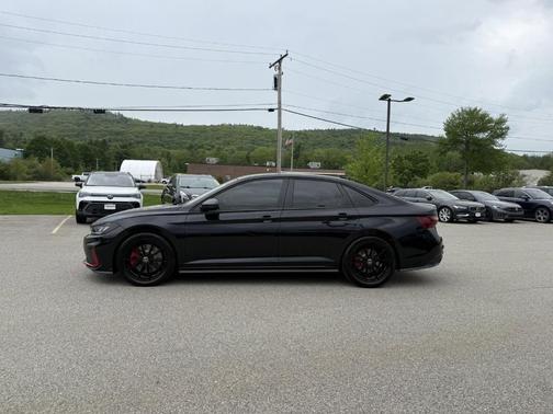 Deep Black Pearl Effect 2025 Volkswagen Jetta GLI 2.0T Autobahn
