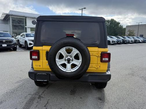 2020 Jeep Wrangler Unlimited Sport