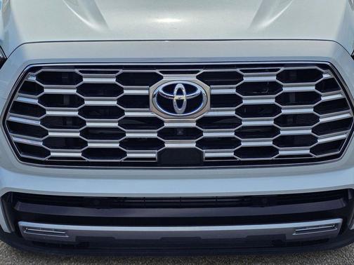 Wind Chill Pearl 2024 Toyota Sequoia Capstone