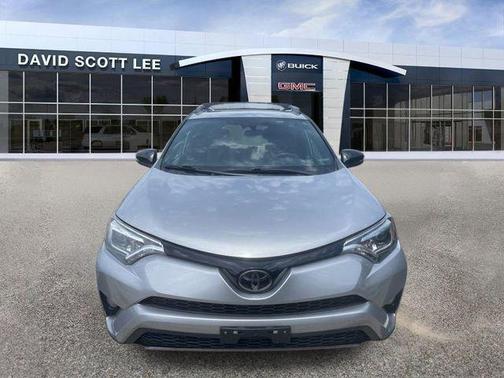 Silver Sky Metallic 2017 Toyota RAV4 SE