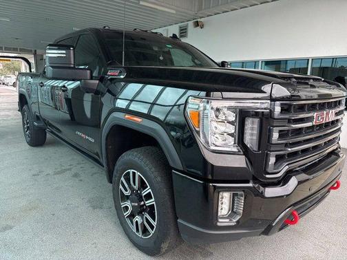 2022 GMC Sierra 2500 AT4