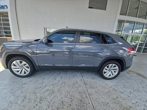 2022 Volkswagen Atlas Cross Sport 3.6L V6 SE w/Technology