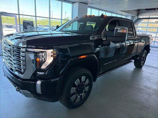 2024 GMC Sierra 2500 Denali