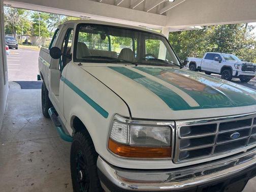 1996 Ford Bronco XLT