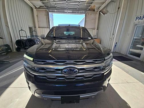 2022 Ford Expedition Max Platinum