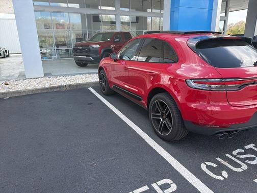 2021 Porsche Macan 4DR AWD