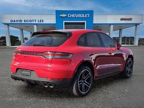 2021 Porsche Macan Macan