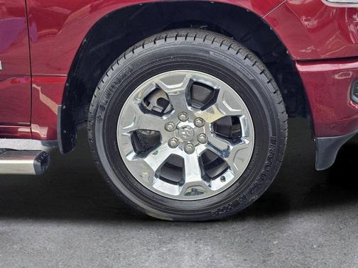 Delmonico Red Pearlcoat 2022 RAM 1500 Big Horn/Lone Star