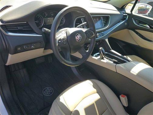 2020 Buick Enclave FWD Essence