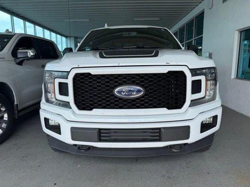 Oxford White 2018 Ford F-150 XLT