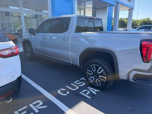 Thunderstorm Gray 2024 GMC Sierra 1500 AT4
