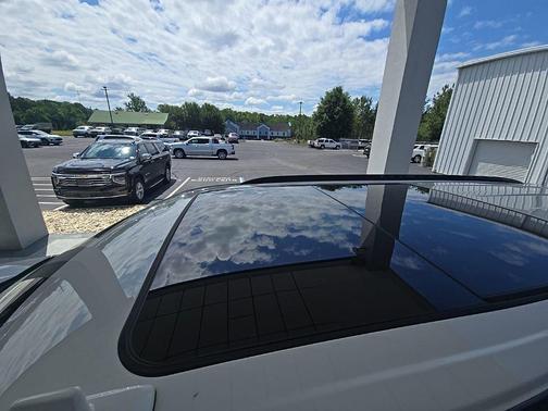 Summit White 2023 Chevrolet Tahoe 4WD Z71