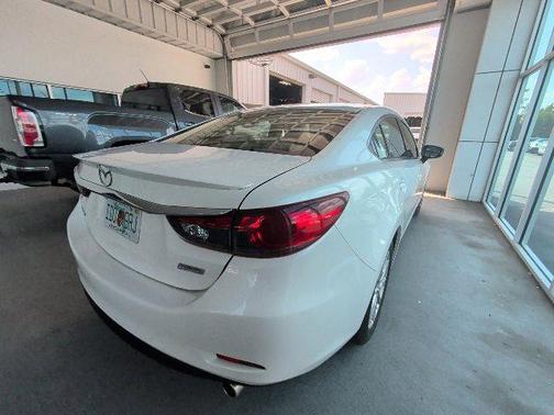 2015 Mazda Mazda6 i Sport