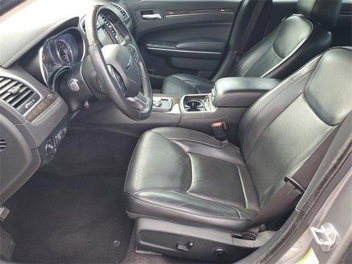 2018 Chrysler 300 Limited