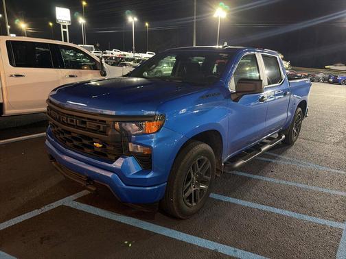 2025 Chevrolet Silverado 1500 Custom