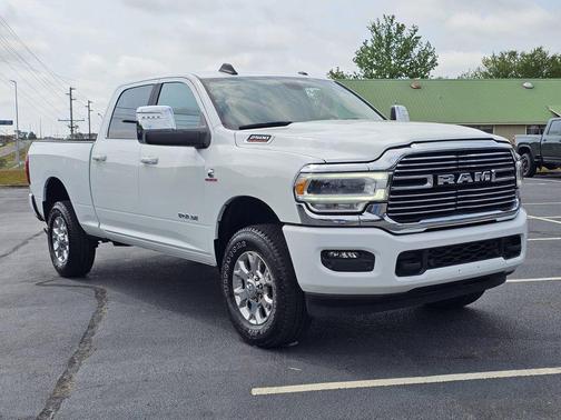 2024 RAM 2500 Laramie Crew Cab 4x4 6'4' Box