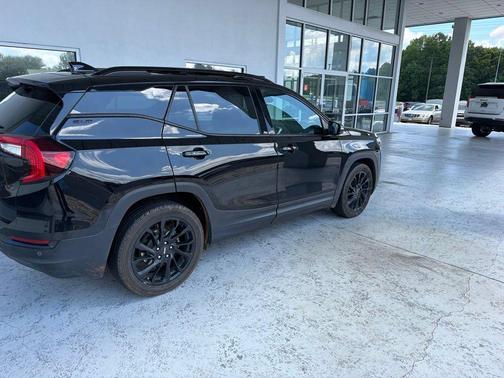 Ebony Twilight Metallic 2023 GMC Terrain SLT