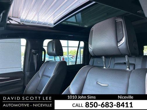 2022 Cadillac Escalade ESV Premium Luxury