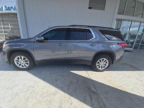 2020 Chevrolet Traverse LT Cloth
