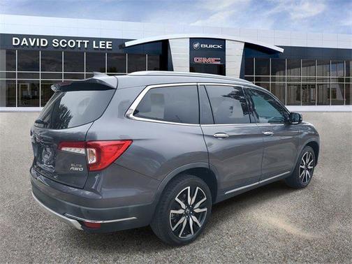 2021 Honda Pilot AWD Elite