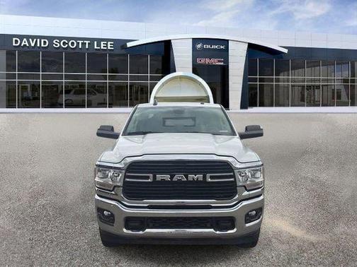 Bright White Clearcoat 2020 RAM 2500 Big Horn Crew Cab 4x4 6'4' Box