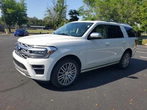 Star White Metallic Tri-Coat 2022 Ford Expedition Platinum
