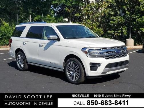 Star White Metallic Tri-Coat 2022 Ford Expedition Platinum