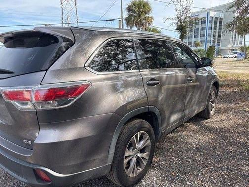 2014 Toyota Highlander XLE
