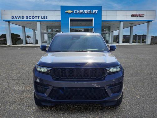 2024 Jeep Grand Cherokee Altitude