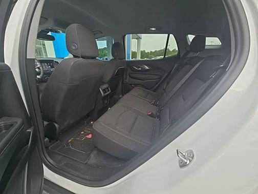 Summit White 2024 GMC Terrain SLE