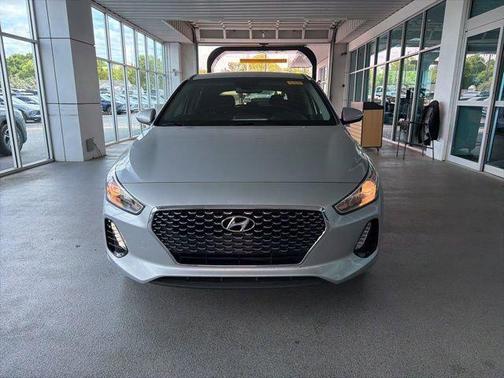 Symphony Air Silver 2018 Hyundai Elantra GT Base