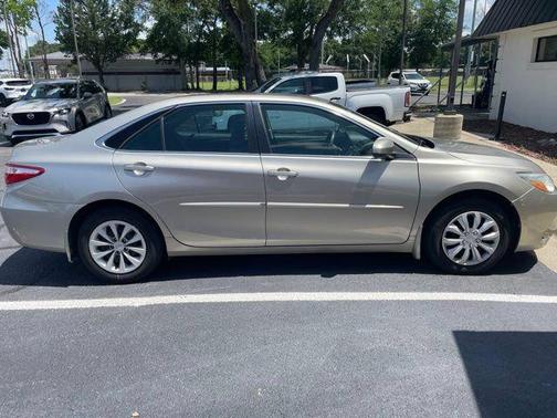 Tan 2016 Toyota Camry XLE