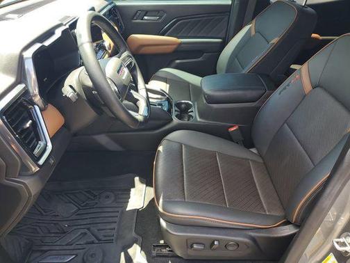 Sterling Metallic 2023 GMC Canyon AT4