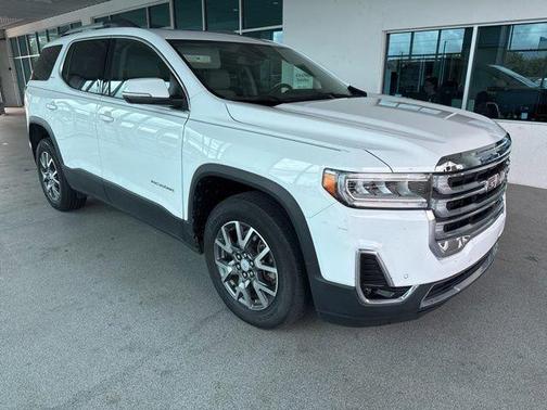 Summit White 2023 GMC Acadia FWD SLT