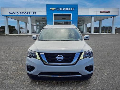 2020 Nissan Pathfinder SL 2WD