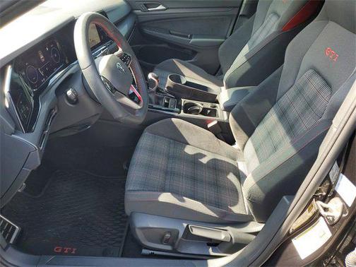 2024 Volkswagen Golf GTI 1.4T TSI