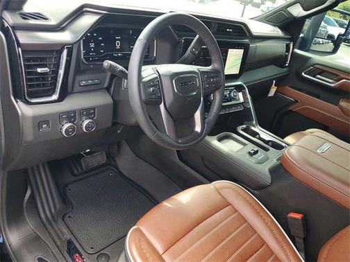 2025 GMC Sierra 3500 Denali