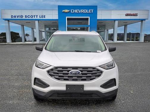 2020 Ford Edge SE