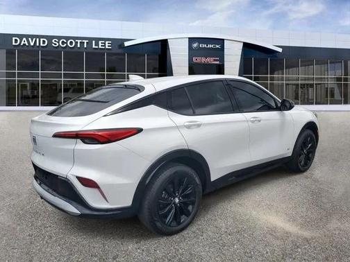 Summit White 2026 Buick Envista Sport Touring FWD