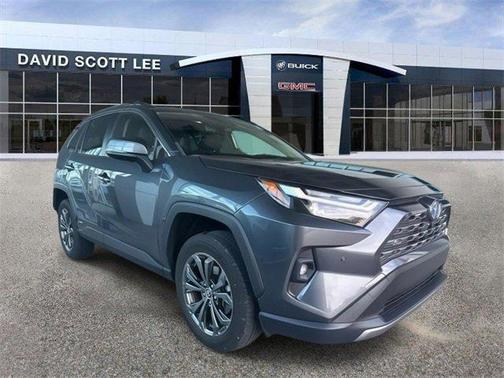 2024 Toyota RAV4 Hybrid SE