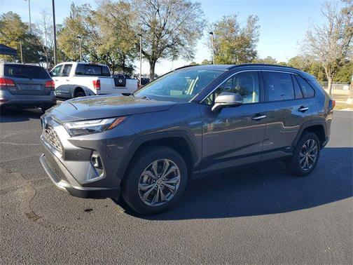 2024 Toyota RAV4 Hybrid SE