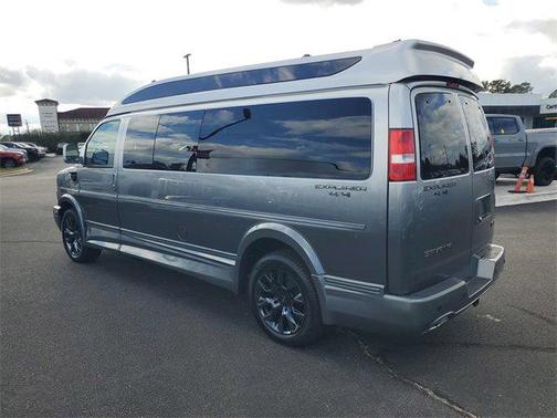 2025 GMC Savana 2500 Work Van