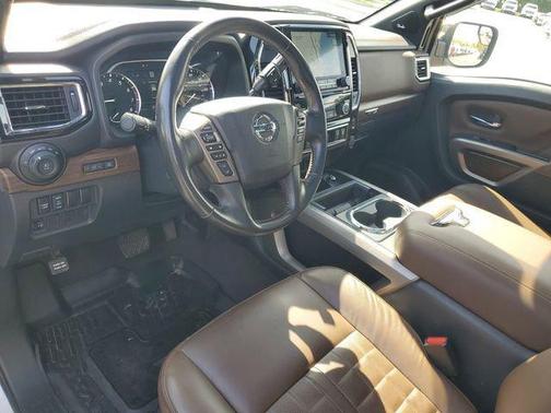 2022 Nissan Titan Platinum Reserve